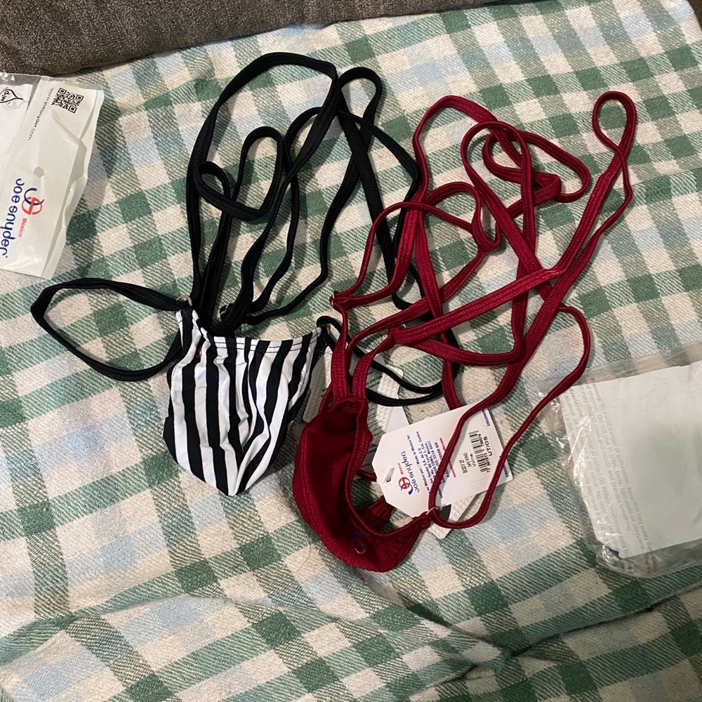 Joe Snyder straps